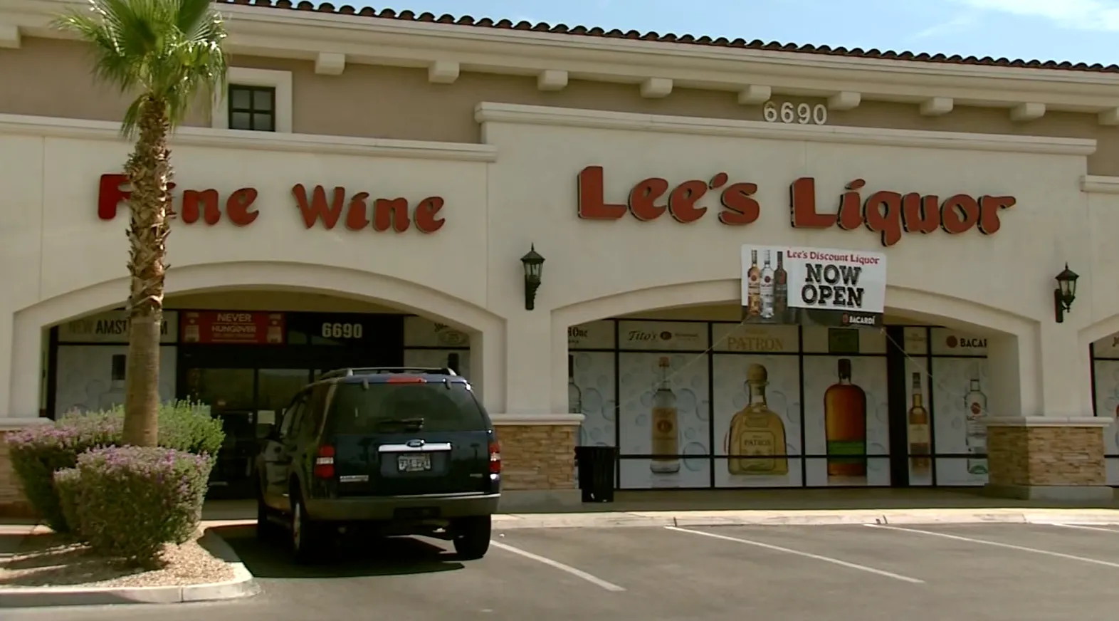 Lee's Liquor
