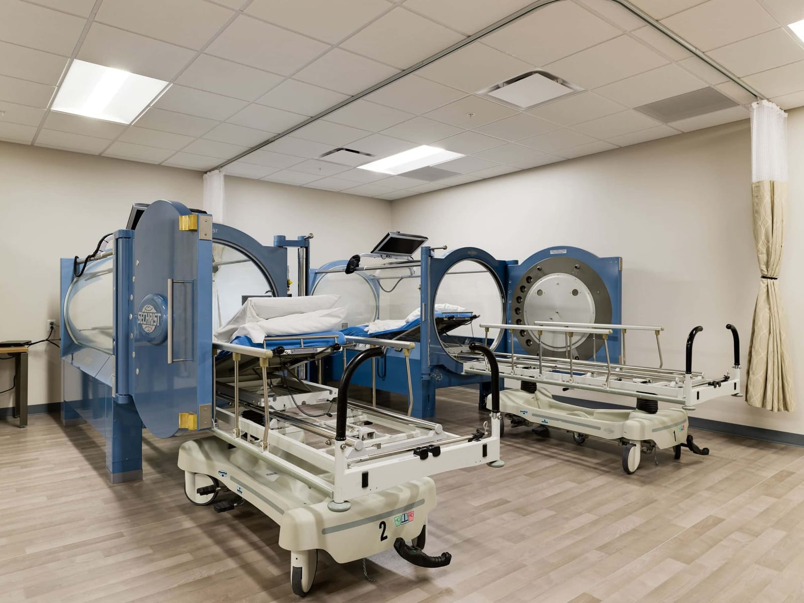 Wound and Hyperbaric Center, Corona, CA